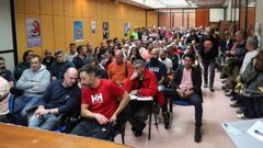 Asamblea para la votacin del preacuerdo para el convenio del metal, en la sede de CCOO en Oviedo