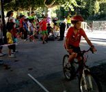 <span lang= es-es >Funci�n pedag�gica</span>. La Polic�a Local de O Barco desarrolla una intensa actividad desde su departamento de educaci�n vial, con actividades para escolares, embarazadas y mayores.