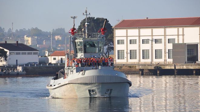 Vista de un bautismo de mar de la Armada en Ferrol.