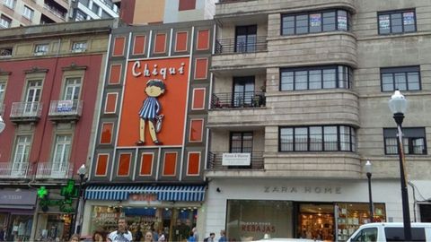 Fachada de Calzados Chiqui, en la plaza del Parchís
