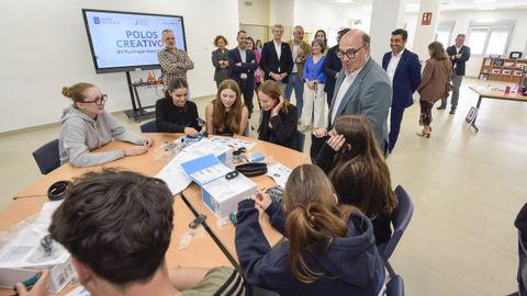 Visita de Alfonso Rueda a la ampliaci�n del IES Aquis Celenis de Caldas de Reis 