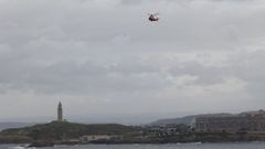 Operativo de b�squeda por el hombre desaparecido en el mar en A Coru�a