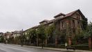 Vista de los chalets de la F�brica de Armas de La Vega (Oviedo), ocupadas en su d�a por directivos y hoy muy deteriorados