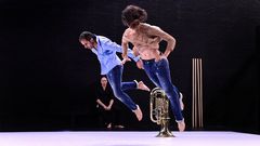 �La desnudez� cuenta con dos bailarines y un m�sico en directo