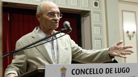 Julio M�ndez, eterno amigo de Fernando �nega e impulsor de este acto