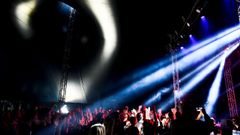 El p�blico baila en uno de los escenarios de la �ltima edici�n del festival, el pasado 29 de junio