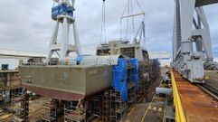 La primera F-110, en construccin en la grada de Navantia Ferrol, en foto de archivo