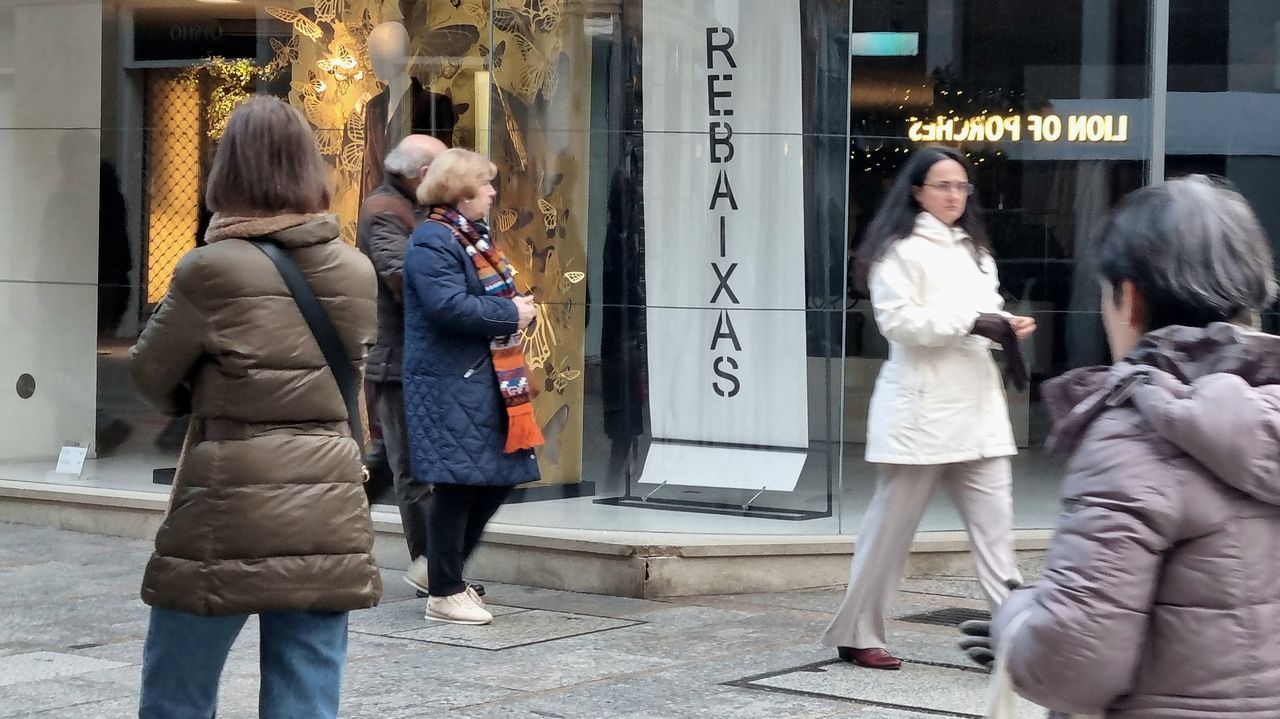 Las rebajas crearán 8.500 empleos en Galicia, menos que las del año pasado