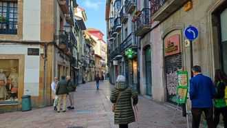 Oviedo Antiguo, tiendas de peque�o comercio.