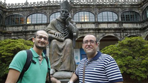 Kamal Aldalati y Zaid Alhamwy, refugiados sirios, fueron los primeros estudiantes que se beneficiaron de este programa de ayudas de la USC.