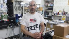 Aunque ha cerrado la tienda de repuestos, Daniel Montes sigue ofrecendo el servio de reparaci�n de electrodom�sticos de gama blanca