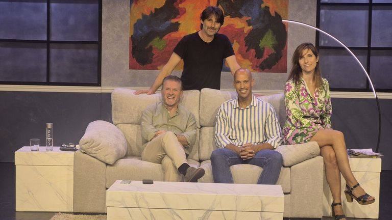 A peza �Cotorras� foi presentada este martes en Ordes