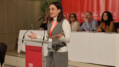 Carmela L�pez habl� en el comit� provincial del PSOE
