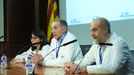 La doctora del Servicio de Enfermedades Infecciosas, Dolors Rodr�guez; el director gerente del Hospital Vall d?Hebron, Dr. Albert Salazar y el jefe del Servicio de Hospitalizaci�n Domiciliaria, Dr. Francesc Xavier Jim�nez, durante la rueda de prensa para informar sobre el estado de salud de Salvador Illa.