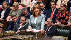 La ministra de Economa britnica, Rachel Reeves, present el presupuesto en el Parlamento.
