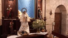 Los ladrones se llevaron cadenas y medallas de oro de las im�genes de los retablos de la iglesia