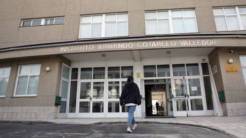 O instituto Cotarelo Valledor, en Sobradelo