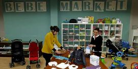 <span lang= es-es >�Ve�a venir que me iba a quedar en el paro�</span>. Carolina y Sonia fueron las primeras en apostar por el negocio.