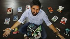 El escritor Manel Loureiro.