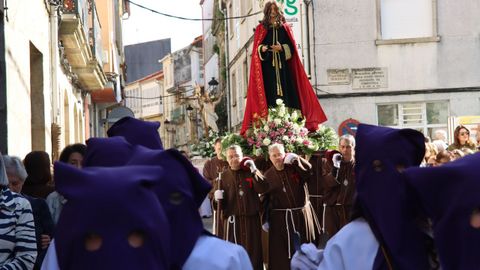 Procesi�n de Domingo de Resurrecci�n en Noia