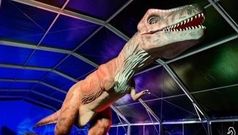 La primera charla hablar sobre la idea que la ciudadana tena de los dinosaurios en el siglo XIX y principios del XX