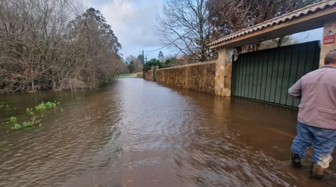 La aldea de San Domingo, en Teo, vuelve a anegarse