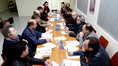 Reuni�n de los empresarios en el local de O Allo.