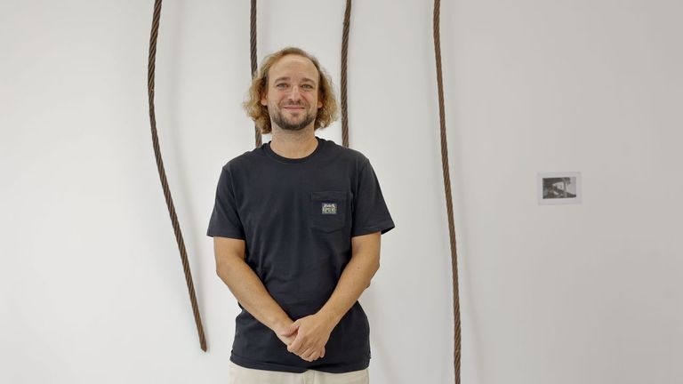 Rom&aacute;n Corbato, que expone en N&eacute;boa