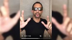 El director del IES Antonio Fraguas, Carlos Encisa, en su v�deo rapeando en Instagram