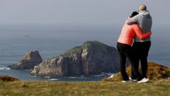 Medios a�reos y mar�timos peinan el cabo Pe�as