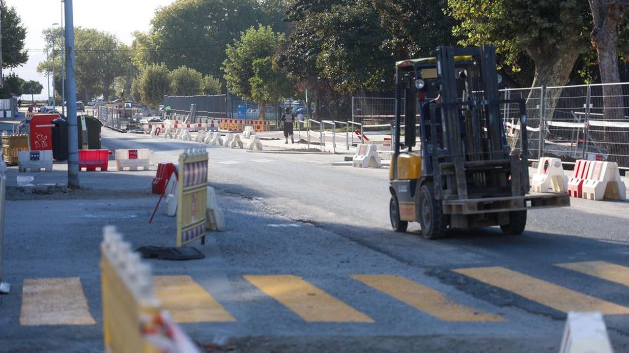 Las obras para abrir Ferrol al mar cortan este jueves un tramo de la avenida Mac Mahón en Esteiro