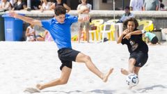 Uno de los partidos disputados en el arenal.