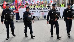 Manifestaci�n en Vilagarc�a pola folga do metal