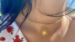 El colgante de moda se vende en Ferrol.