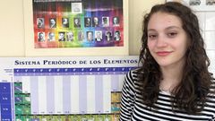 La alumna del IES Lu�s Seoane de Pontevedra Andrea Su�rez Torres, ganadora de la Olimpiada de Qu�mica en la demarcaci�n de la Universidade de Vigo