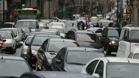 Imagen de tráfico en la calle Colón