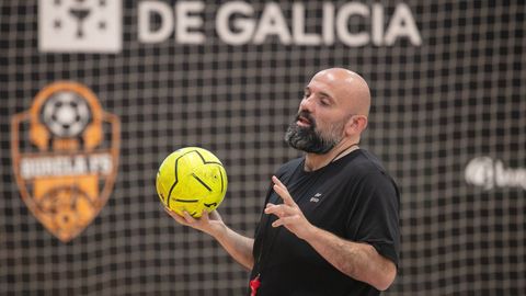 Mario Pillado, nuevo entrenador del filial femenino del Burela FS