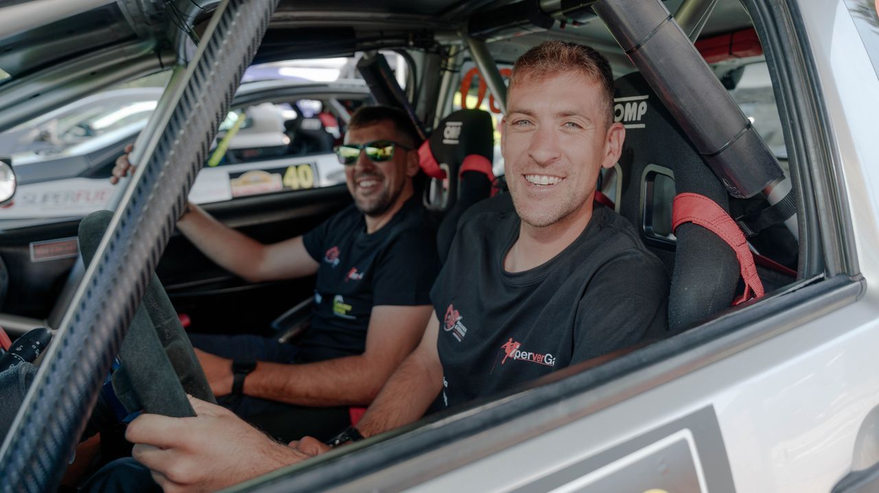 Toño López y Santi Gil prolongan su dominio a nivel autonómico en el Rallysprint Val de Ramirás