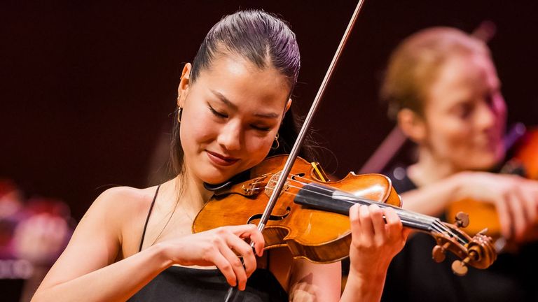 En el concierto participar&aacute; la violinista Catherina Lee.