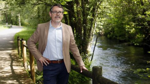 El portavoz municipal de Compromiso Outes y exalcalde del municipio, Manuel Gonzlez.