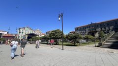 La Praza de Ourense, este viernes, sin en letrero gigante formando la palabra  Pontevedra 