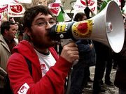 Rafael Gonz�lez, de IU, es un conocido l�der juvenil extreme�o.