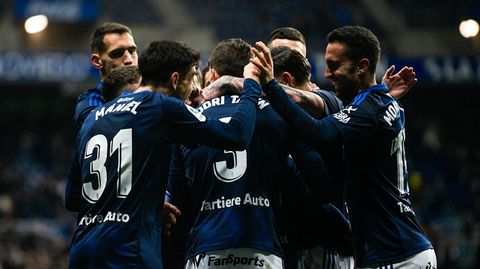 Los jugadores del Oviedo celebran el gol de Jimmy al Albacete