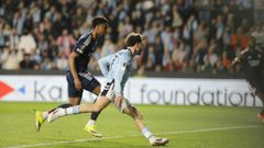 Javi Rueda, como carrilero muy alto, fue un pu�al en el partido de ida entre Celta y Lyon en Bala�dos.