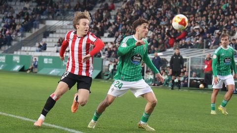 Azael en una acci�n de la visita de los vascos en la primera vuelta. 