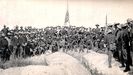 Los famosos Rough Riders del ej�rcito de EEUU posan despu�s de conquistar con graves p�rdidas la loma de San Juan, (Cuba) defendida por espa�oles, durante la guerra de 1898