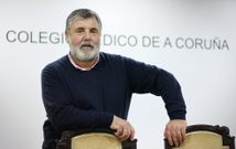 Luciano Vid�n preside el Colegio de M�dicos de A Coru�a desde el 2007.