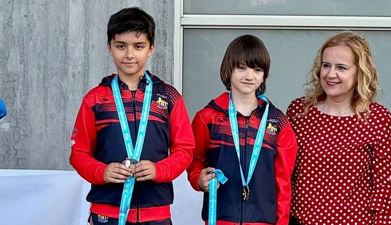 Cuatro medallas en el campeonato gallego para los equipos de base del Ourense Atletismo