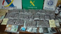 Droga y dinero incautados en la operaci�n Justel-Casablanca, desarrollada en junio del 2018