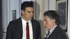 Pedro S�nchez y Pepu Hern�ndez, en una imagen del 2014  